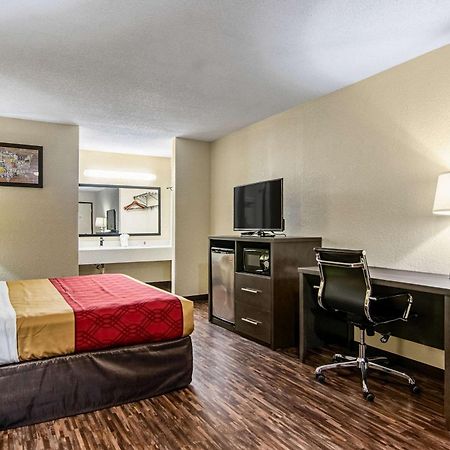 Econo Lodge Inn & Suites Matthews - Charlotte מראה חיצוני תמונה