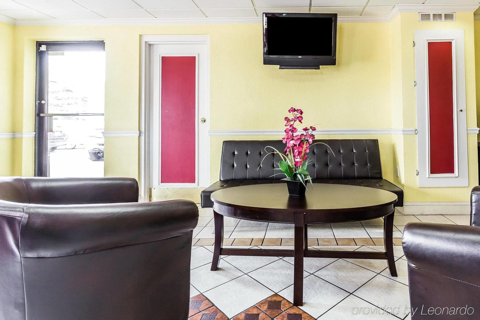 Econo Lodge Inn & Suites Matthews - Charlotte מראה חיצוני תמונה