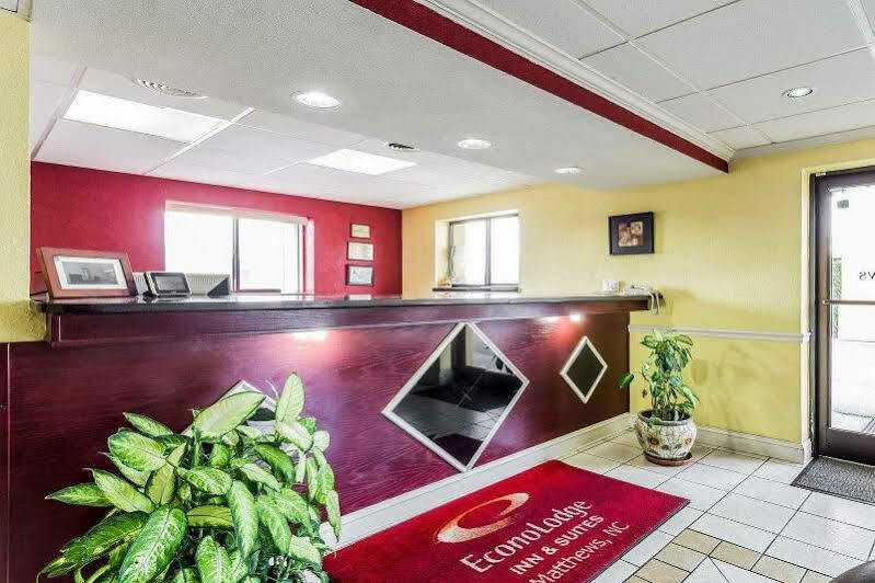 Econo Lodge Inn & Suites Matthews - Charlotte מראה חיצוני תמונה